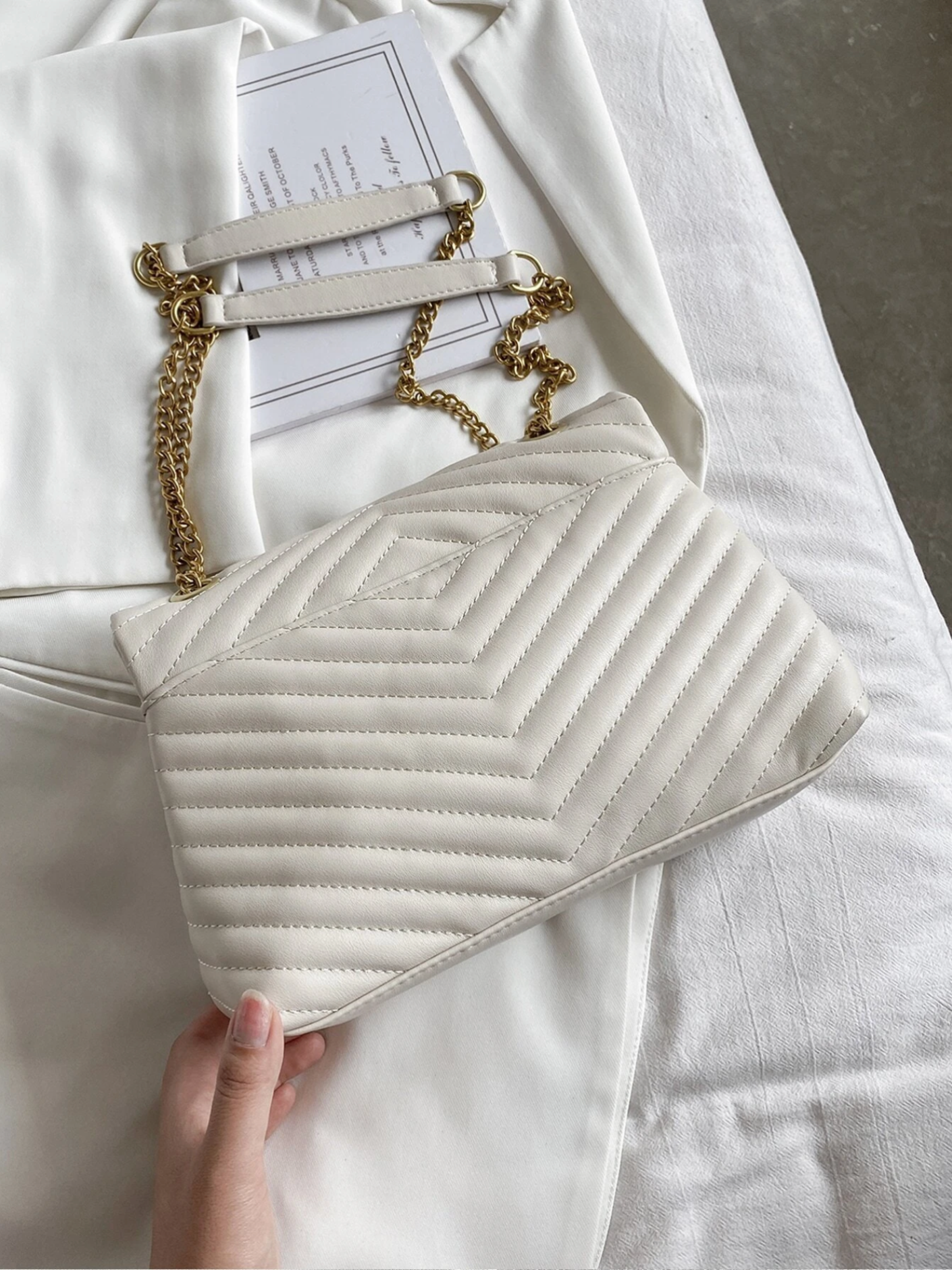 Bolso bandolera cadena ajustable