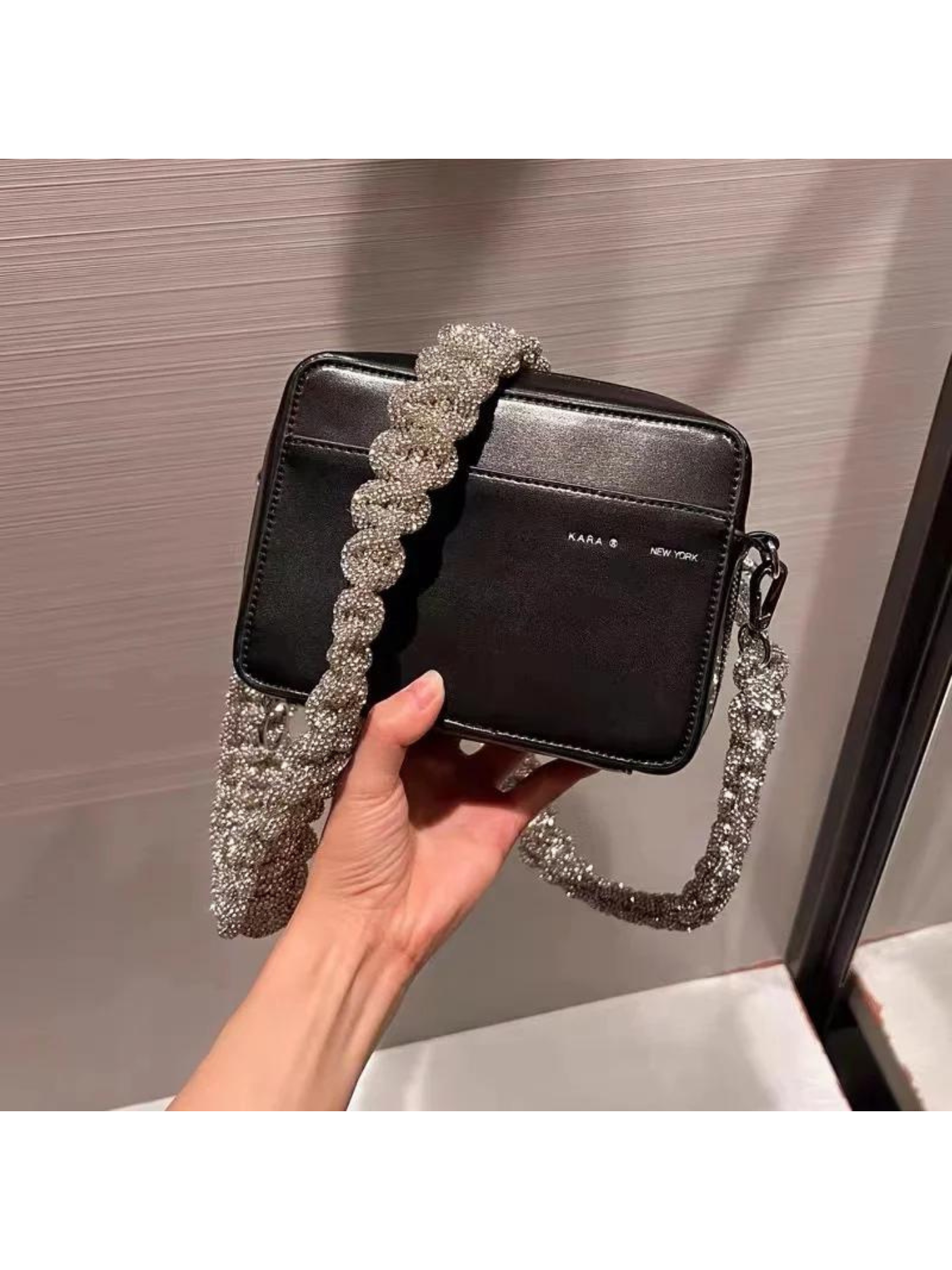 Bolso cuadrado cadena tejida diamantes