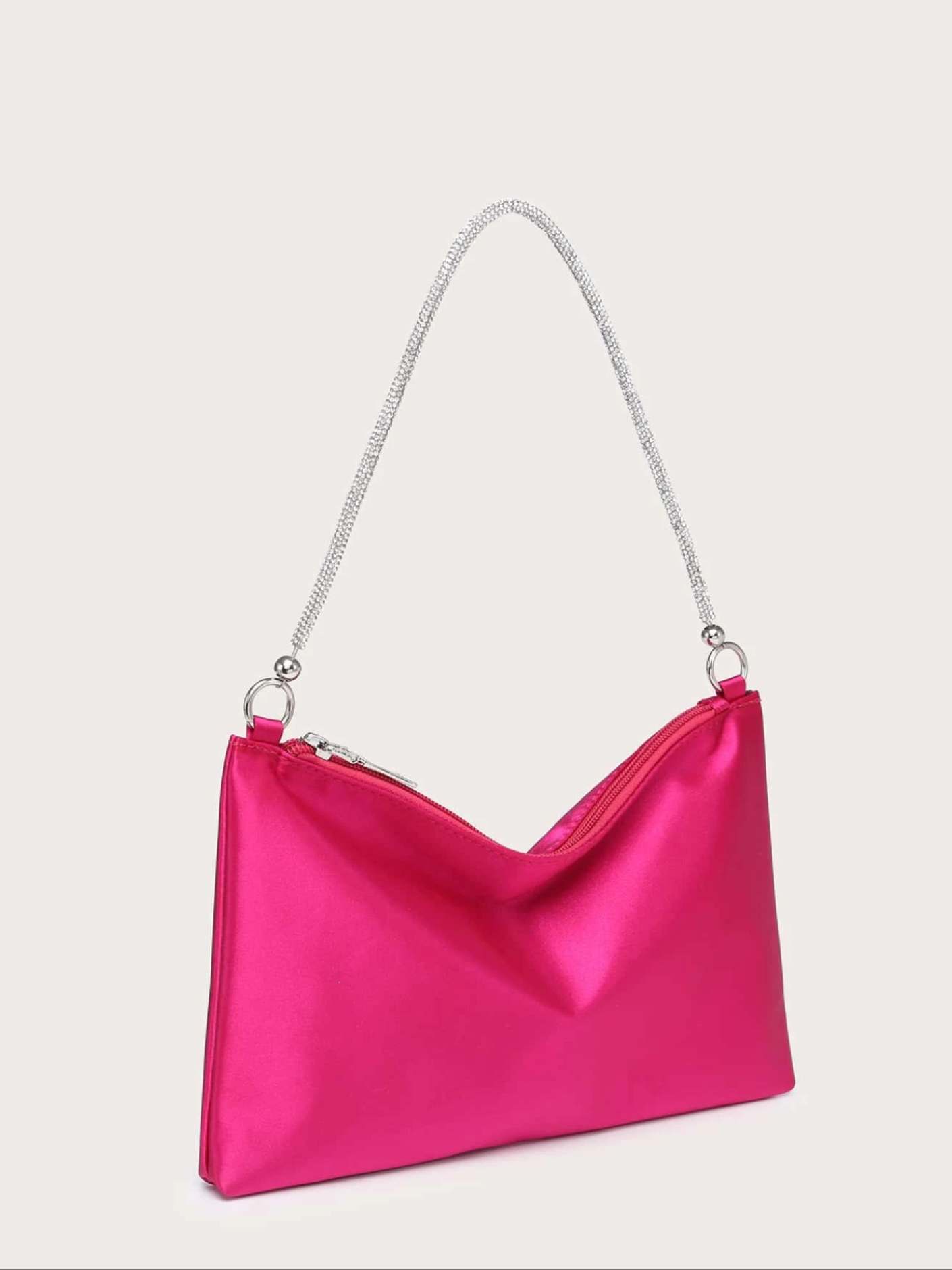 Bolso sobre satín diamantes