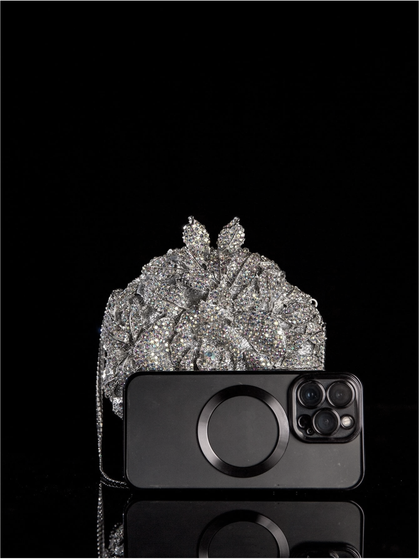 Bolso clutch rosa diamantes