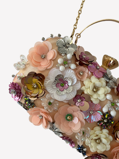 Bolso clutch bordado flores