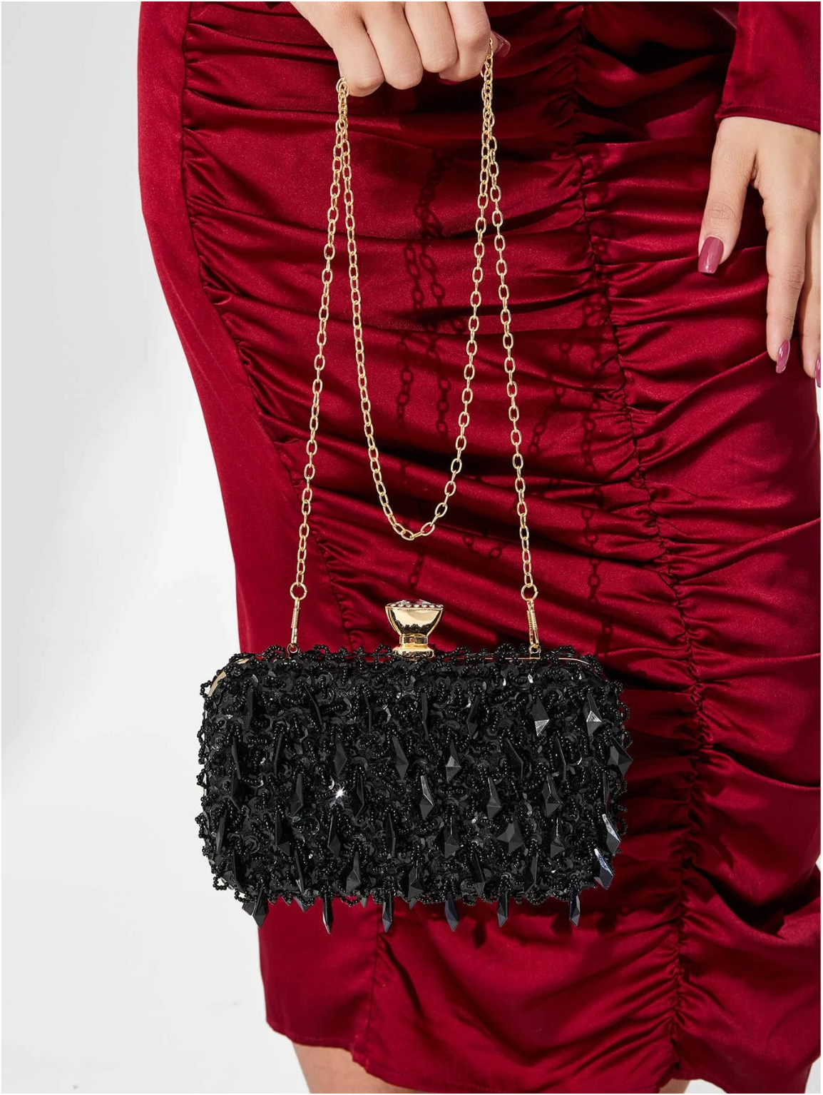 Bolso clutch bordado pedrería