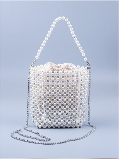 Bolso bucket perlas tejidas