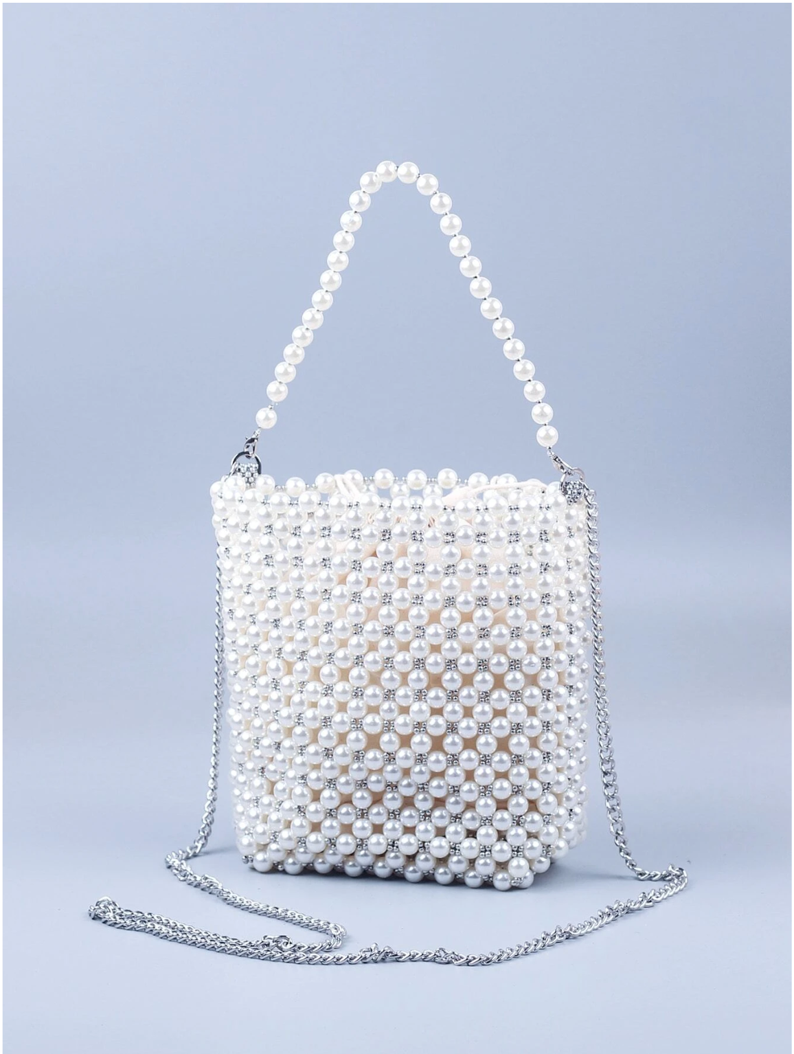 Bolso bucket perlas tejidas