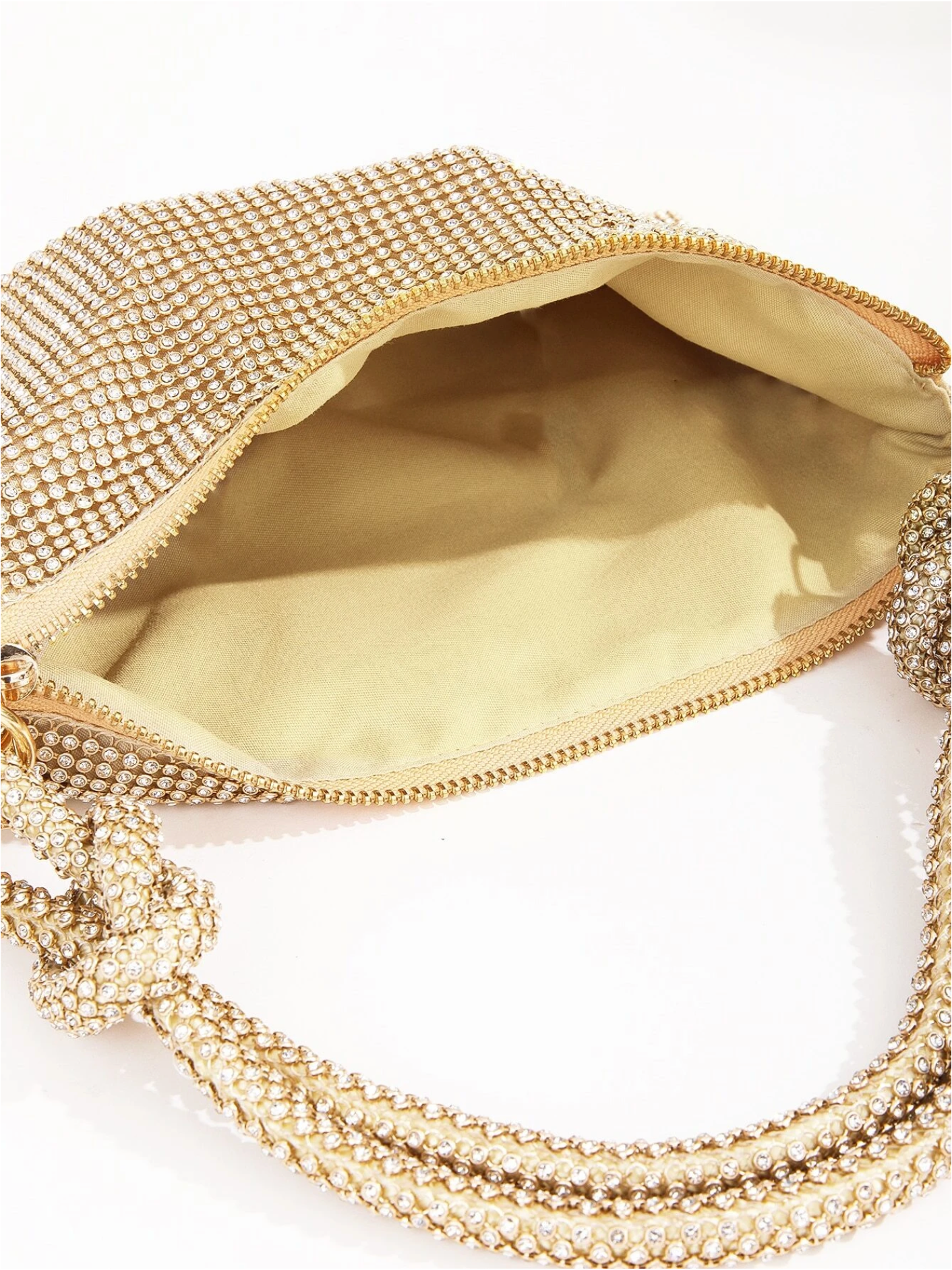 Bolso diamantes nudo