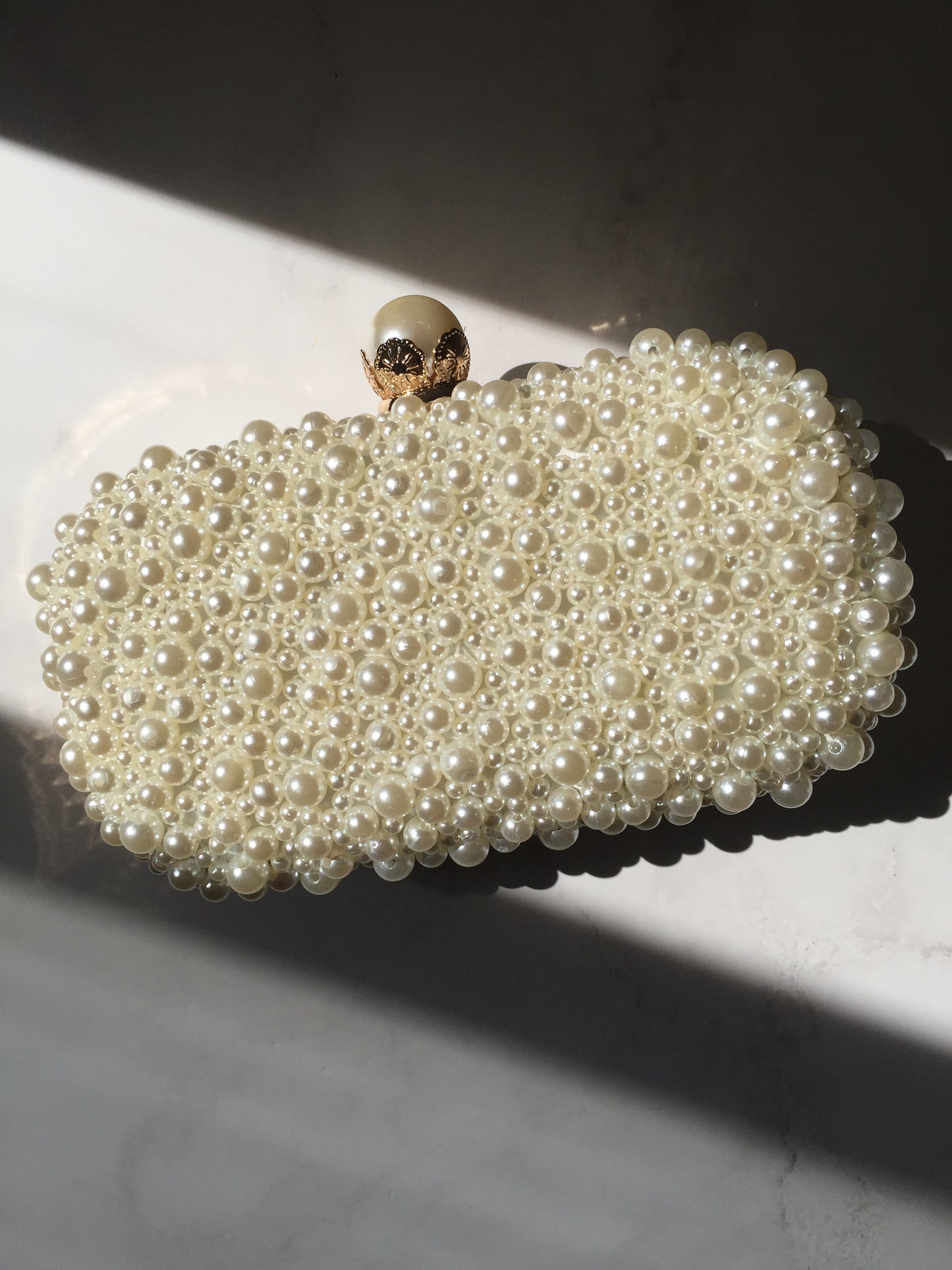 Bolso clutch perlas bordado