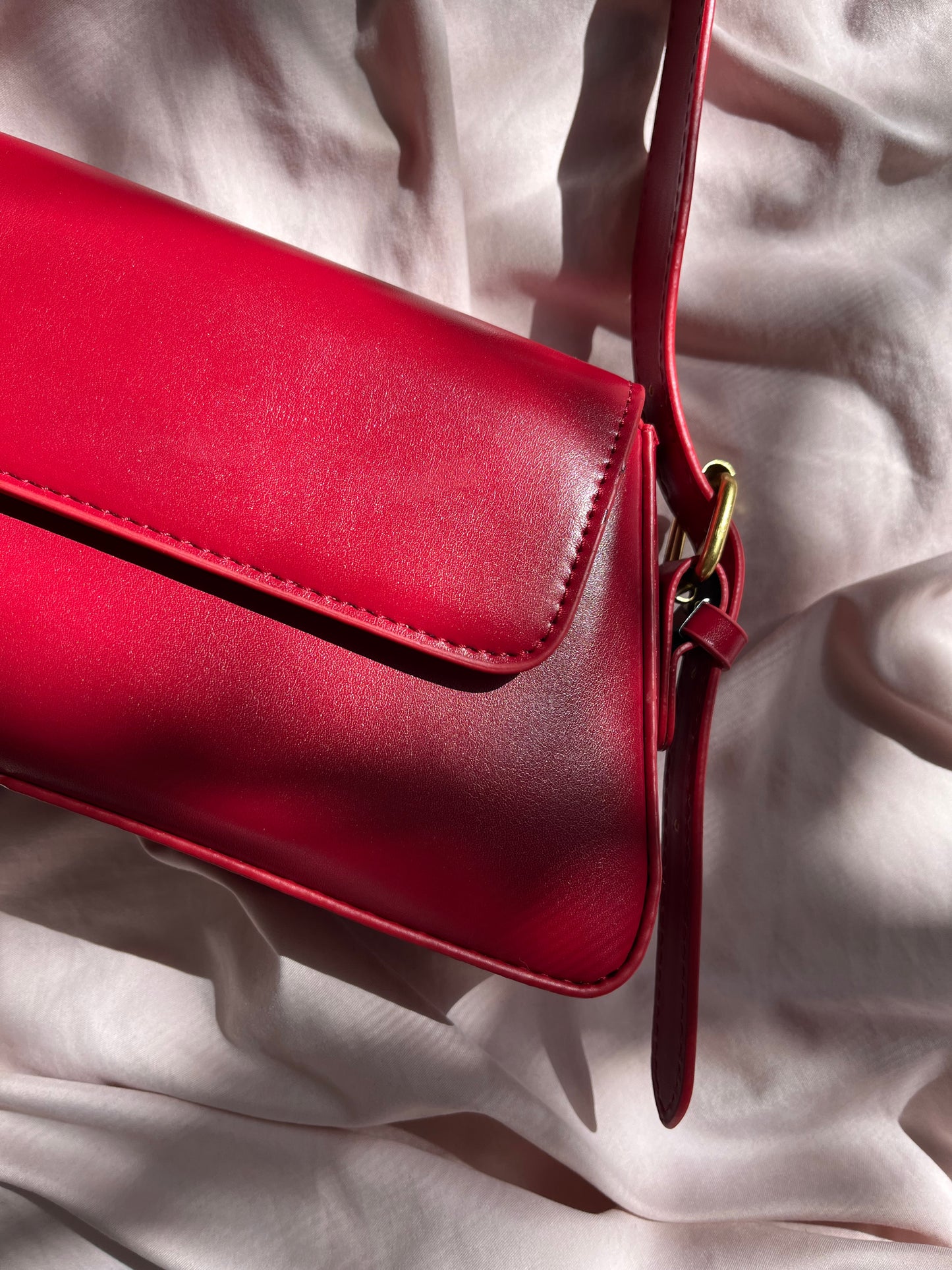Bolso baguette rojo